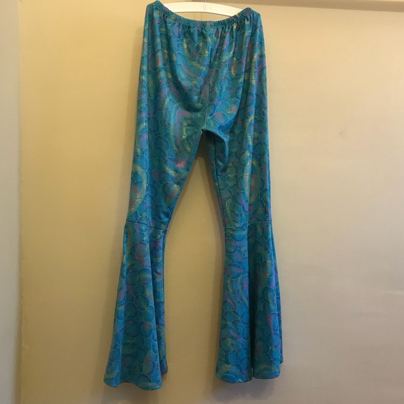 Hippie Style Pants for a Girl - Picture 3 of 3